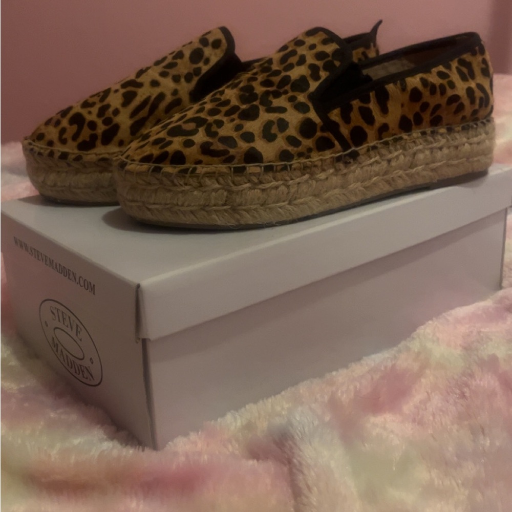 Steve Madden Tan Leopard Espadrilles